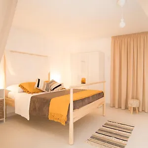 casa-napoletana-dante.hotels-amalfi.com/